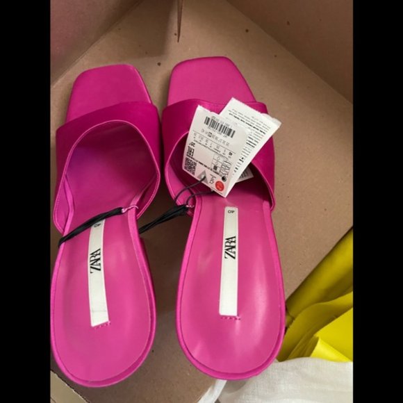 ZARA Heeled Sandals Fuchsia - Picture 4 of 6